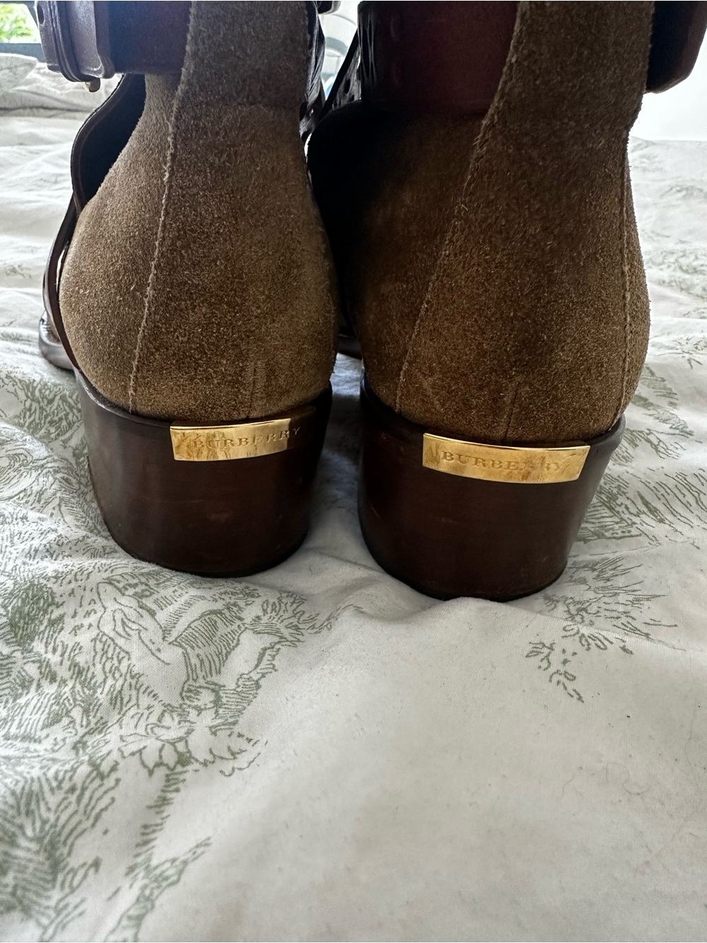 Vintage Burberry Vaughan Suede Boots - Picture 4 of 9